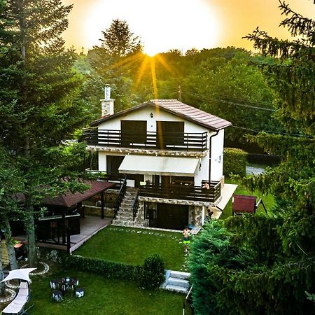 Къща за гости Вила Теkето I Family Guest House Villa Teketo Nikolovo Екстериор снимка